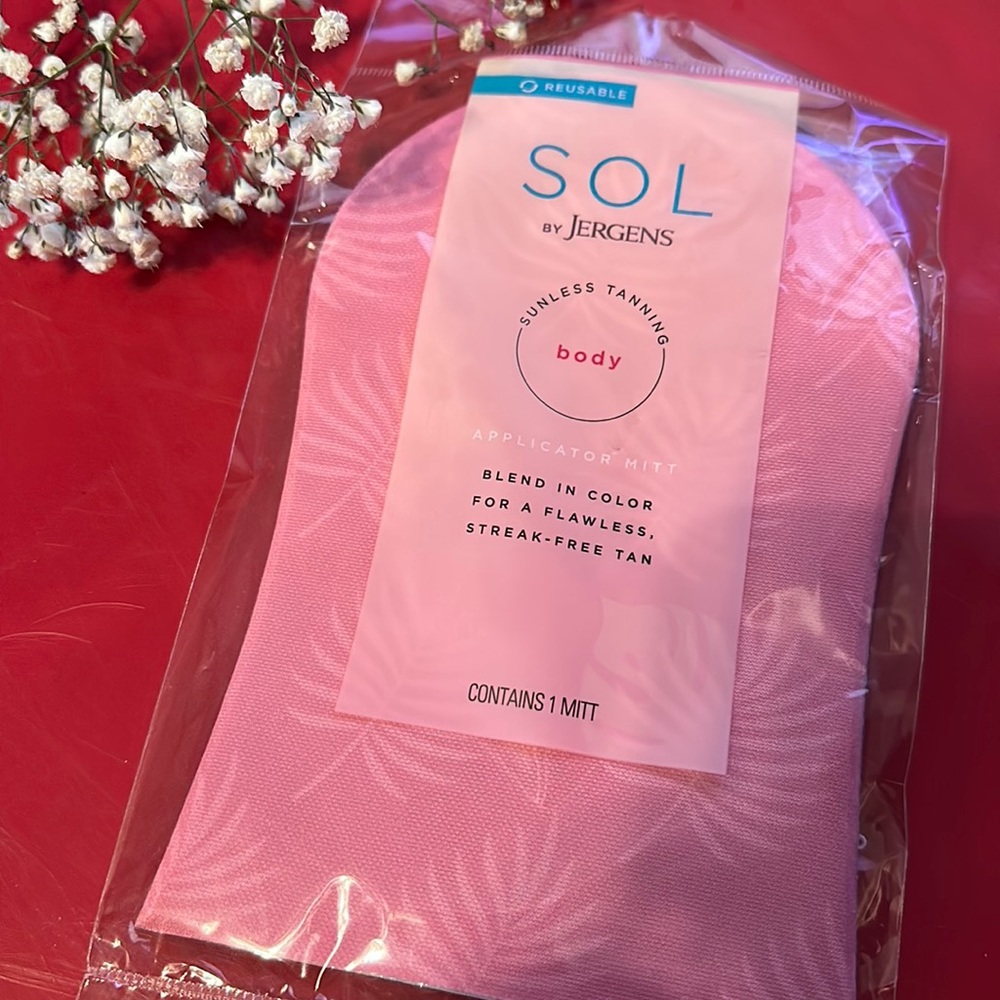 Sol by Jergens sunless tanning body applicator mitt